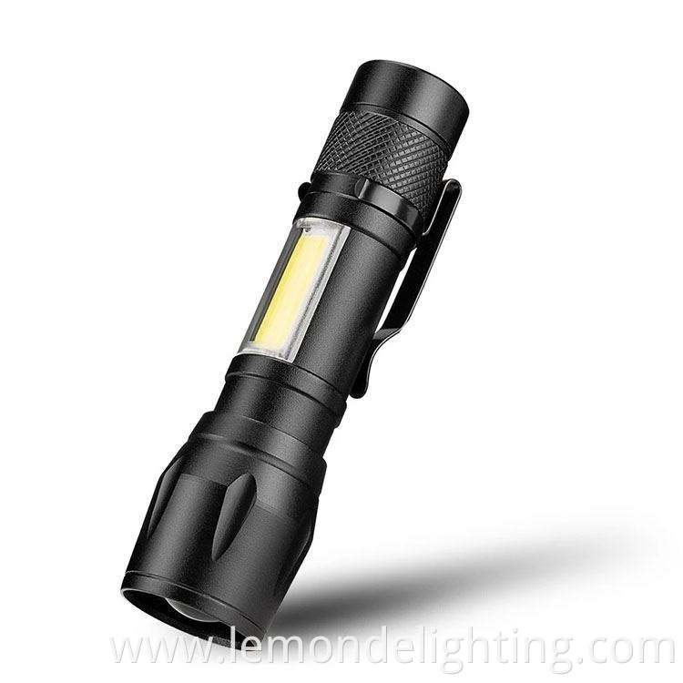 Portable LED Flashlight